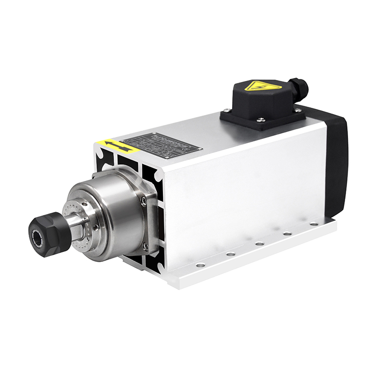 SM spindle motor with collet nut